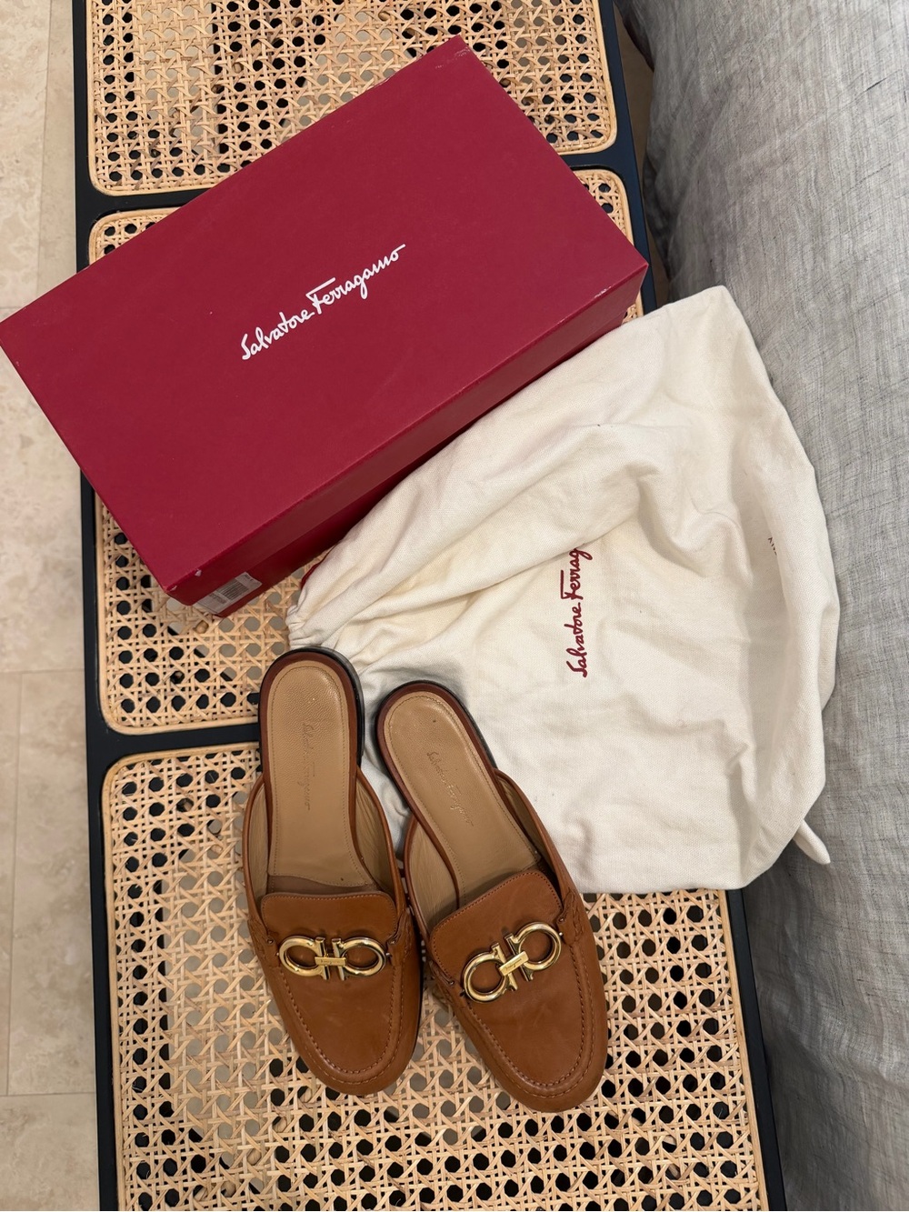 Salvatore Ferragamo Leather Gancici Mules - Picture 2 of 7
